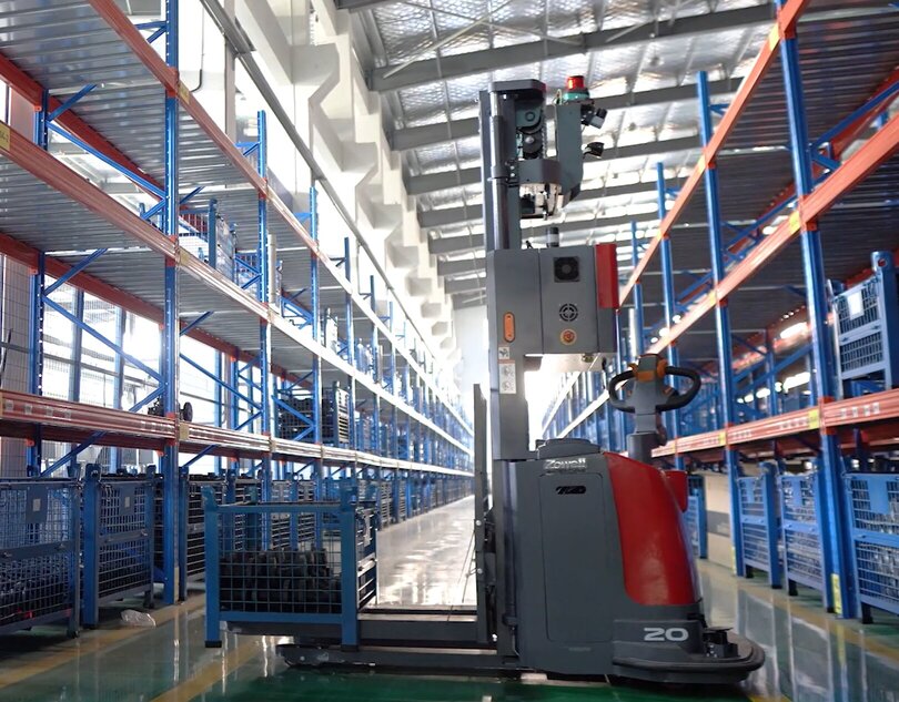 تُمكّن مركبات Zowell AGVs من التحول اللوجستي الذكي لشركة رائدة في مجال التجارة الإلكترونية